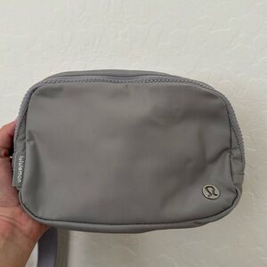 Lululemon Everywhere Belt Bag